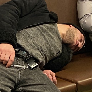 Логотип @a1502843 - Пощу кринж