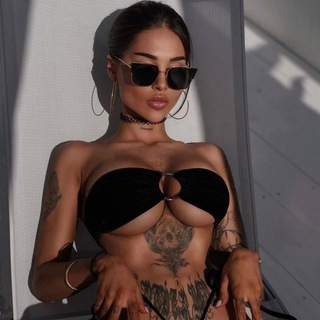 Логотип @aaaelg7mvoi7pdzw2dzq - STRAWBERRY