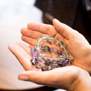 Логотип @aacourage777 - МЕСТО СИЛЫ | Минералы и Практики