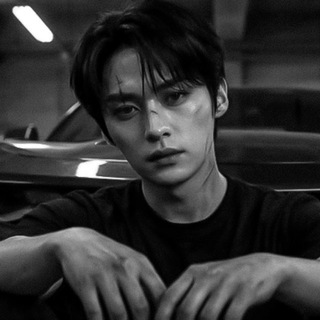 Логотип @aahhyen_hp - хен, покурим?