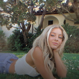 Логотип @abgvell - • abgvel •{велоэдиты,звуки,базы}