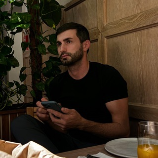 Логотип @abkhaziamandarin - Пицунда гостевой дом ‘’Мария’’