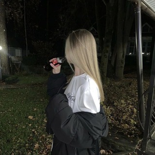 Логотип @abozhay - обожаю