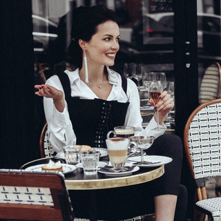 Логотип @absolutique - ABSOLUTIQUE