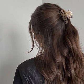 Логотип @abueevaak - abueevaa