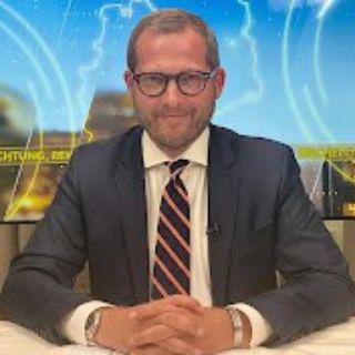 Логотип @achtungreichelt_julian - Achtung, Reichelt! ꙳