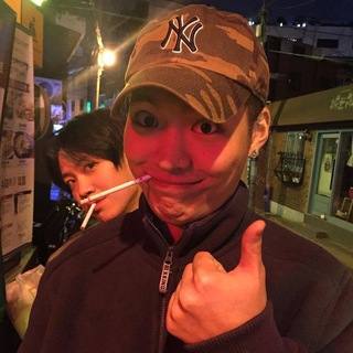 Логотип @addicted_manga - .
