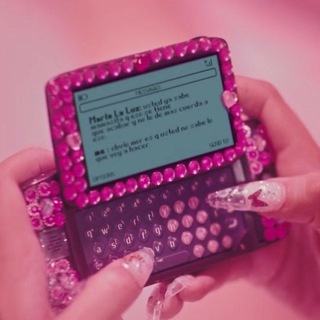 Логотип @addtomyplaylist - добавить в плейлист