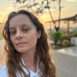 Логотип @adelaidewonders - AdelaideWonders