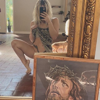 Логотип @adelinascvirt - 🤑ФИНДОМ🤑, BDSM ГОСПОЖА👠