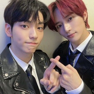 Логотип @adervice - beautiful sovms