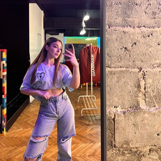 Логотип @adidas_ksuha - Ксю Кеслер