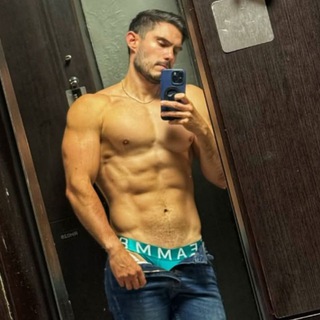 Логотип @adrianpulgarinc - Adrian Pulgarin