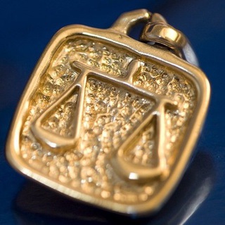 Логотип @advocatprav - Адвокат Права