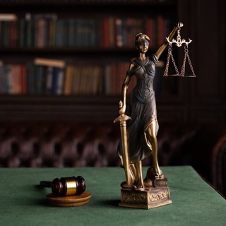 Логотип @advokatsemina - Заметки адвоката