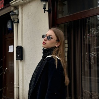 Логотип @aeremyan - AE | design&life