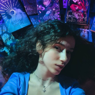 Логотип @aesisssss - ~✨Ваша Арсеня✨~