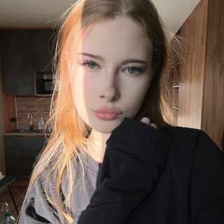 Логотип @aesoquua - aes oquua