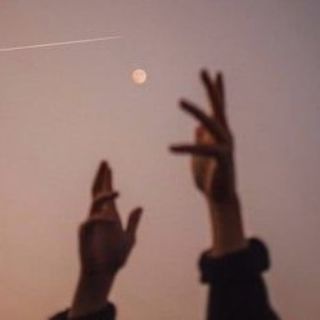 Логотип @aesthetic_andmusic - Эстетика и музыка