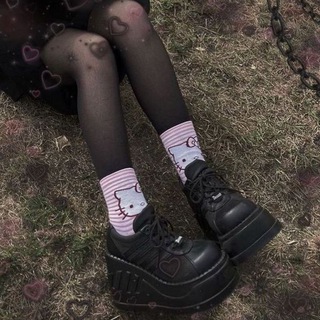 Логотип @aesthetics_of_flowerss - мяу.