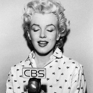 Логотип @age_hollywood - Старый Голливуд