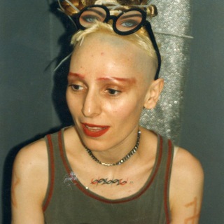 Логотип @aguzaroova - Aguzaroova