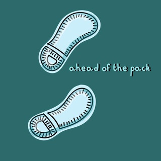 Логотип @aheadofthepack - На шаг впереди