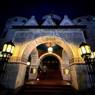 Логотип @ahooenna - Питерский (и не только) трип