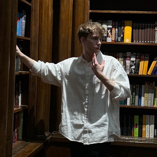 Логотип @ai_arseny_ivanov - AI - Arseny Ivanov