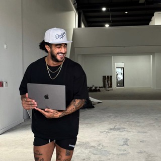 Логотип @aisaneeslami - AisanEslami | آیسان اسلامی