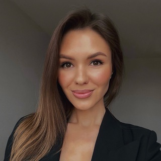 Логотип @aizimenkova - AI ZIMENKÓVA