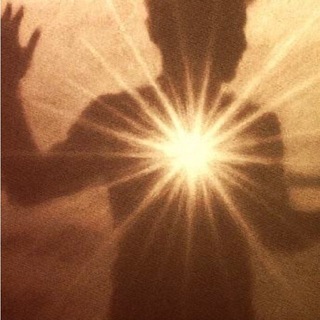 Логотип @akaksjshd - AgundaAmour