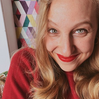 Логотип @akashachronikanni - Akasha Medium Anni Brückner (Offizieller Kanal)