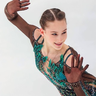 Логотип @akatyevateam - akatyeva.team