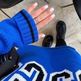 Логотип @akmatbek0va - 13