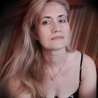 Логотип @akonst_knigi - 🌿 Анна Константинова 🌿 писатель 🌿 книги фэнтези