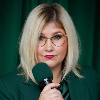 Логотип @akrechis - Академия бизнес-речи Ирины Свириной