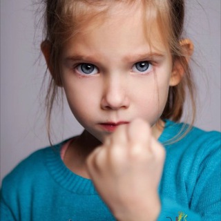 Логотип @aktrisavasilisa - aktrisavasilisa