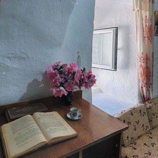 Логотип @al_wasatiyyah - الـوســطــيــۃ 𝜗𝜚