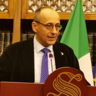 Логотип @albertobagnai - Alberto Bagnai