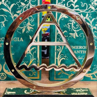 Логотип @albertoferrarinildv - Alberto Ferrarini Group 🥇