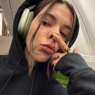 Логотип @albinaaliyeva - albina thinks