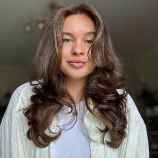 Логотип @aleks_veselova - Алекс Веселова