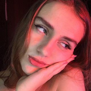 Логотип @aleksakzm - 👸🏼