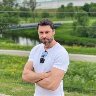 Логотип @aleksander_investt - Aleksander Invest