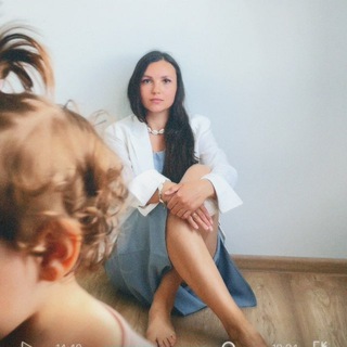 Логотип @aleksandralatysheva_psy - чувства по полочкам