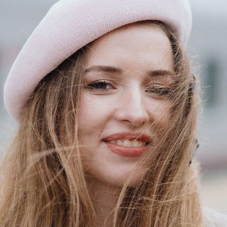 Логотип @aleksandrianthinks - Мир больших и маленьких мыслей