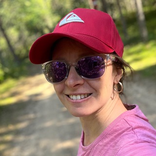 Логотип @alekseyevajulia - Alekseyeva