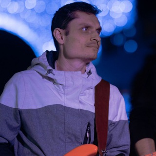 Логотип @alekseykamentsev - Уроки игры на электрогитаре | Алексей Каменцев