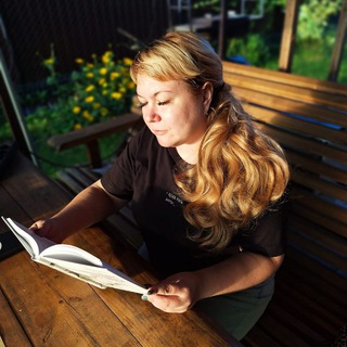 Логотип @alekssa_book_moto - Дневник книжного блогера📚📚📚